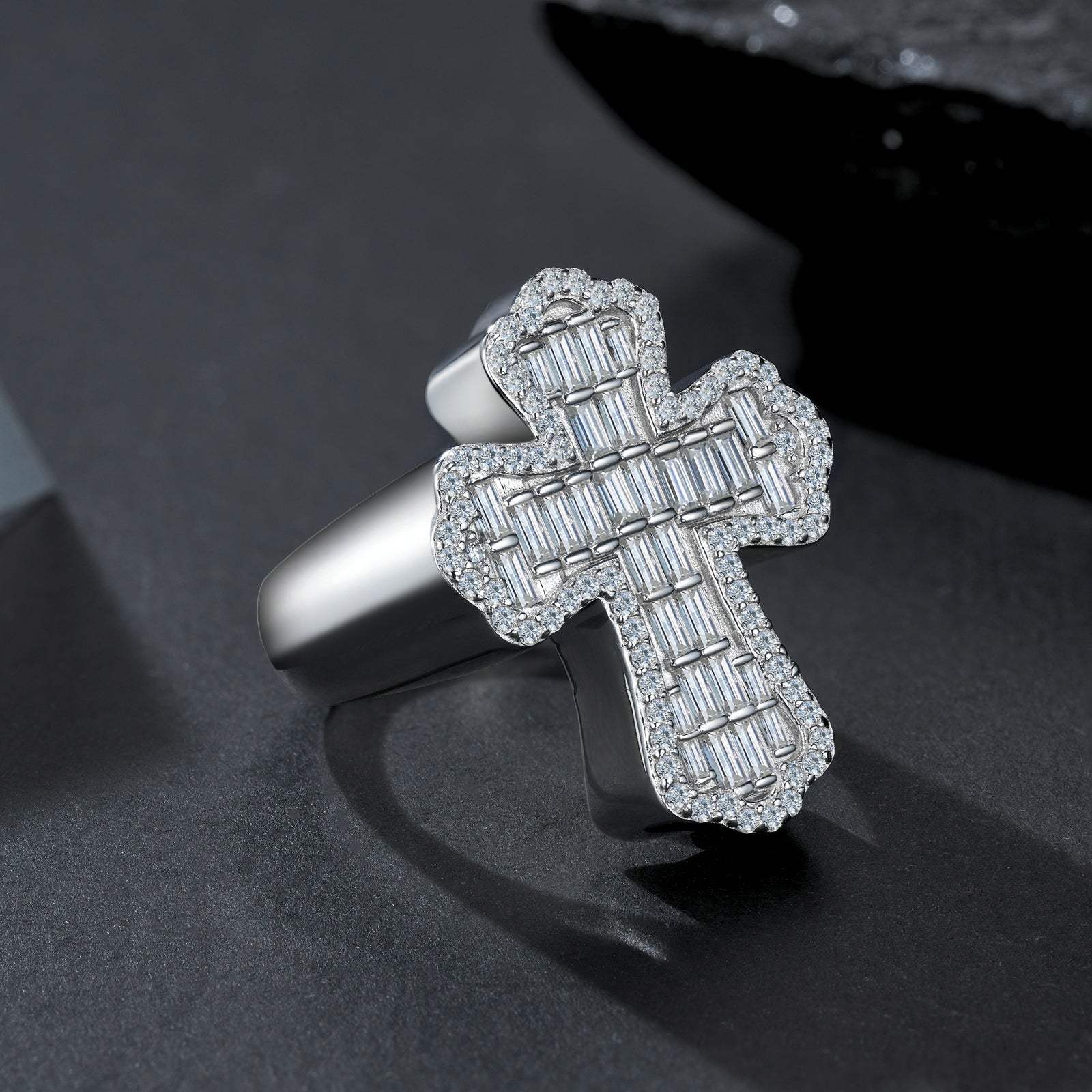 Crosslight Ring | Baguette Cross Statement Ring