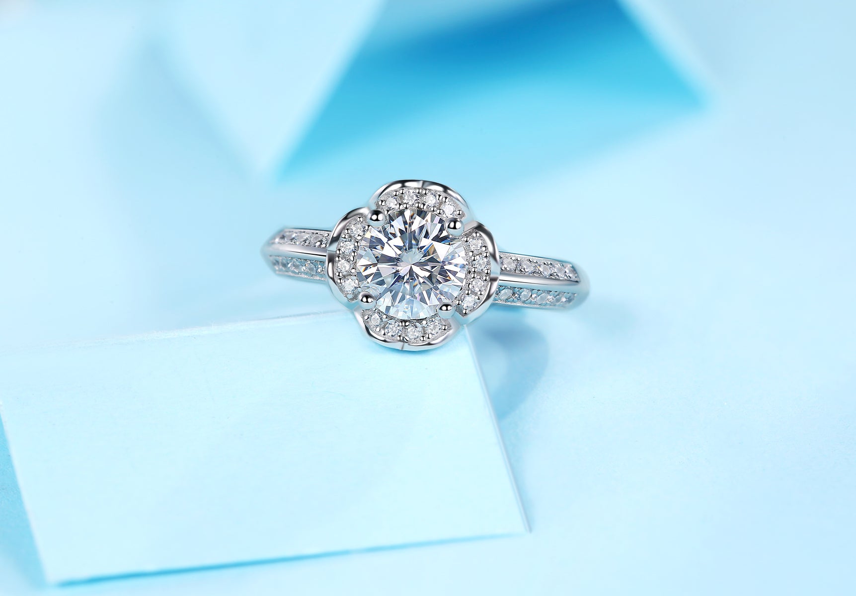 Roselle Bloom Ring