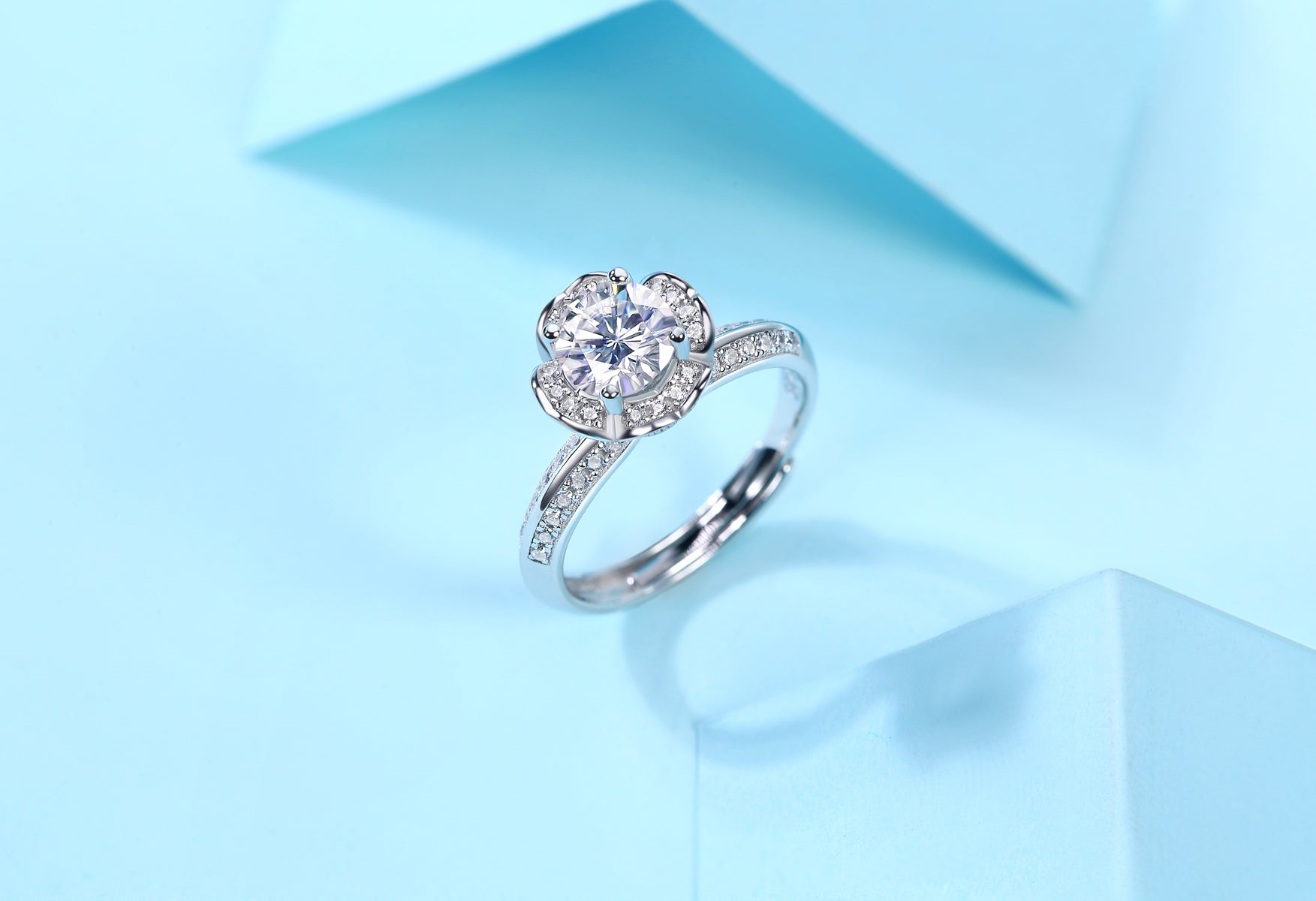 Roselle Bloom Ring