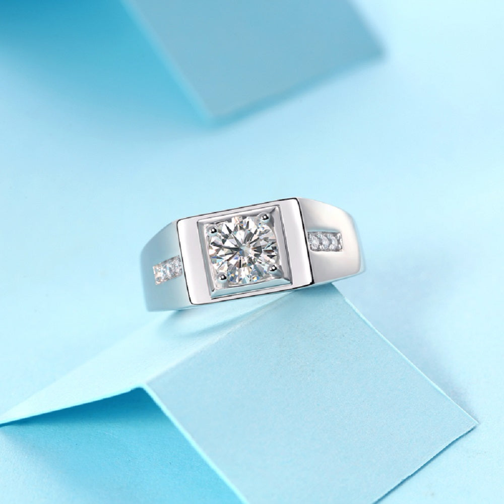 Regent Signet Ring