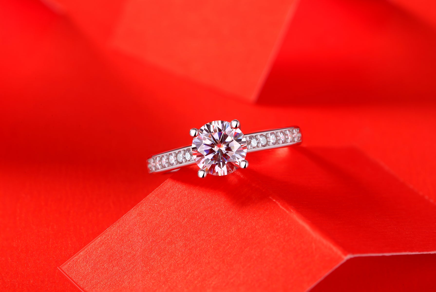 Essence Round Ring