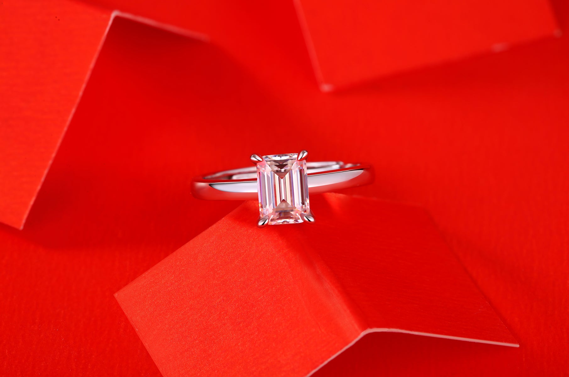 Innocence Emerald Ring