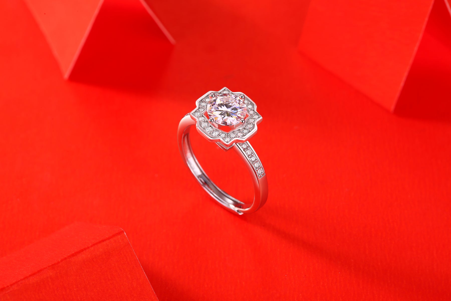 Isolde Bloom Ring