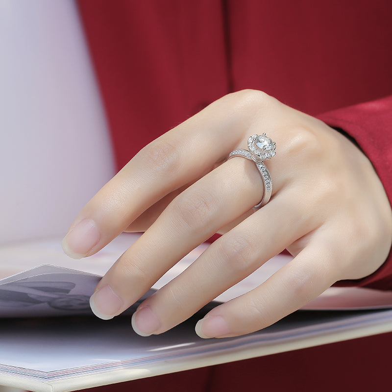 Flora Halo Ring