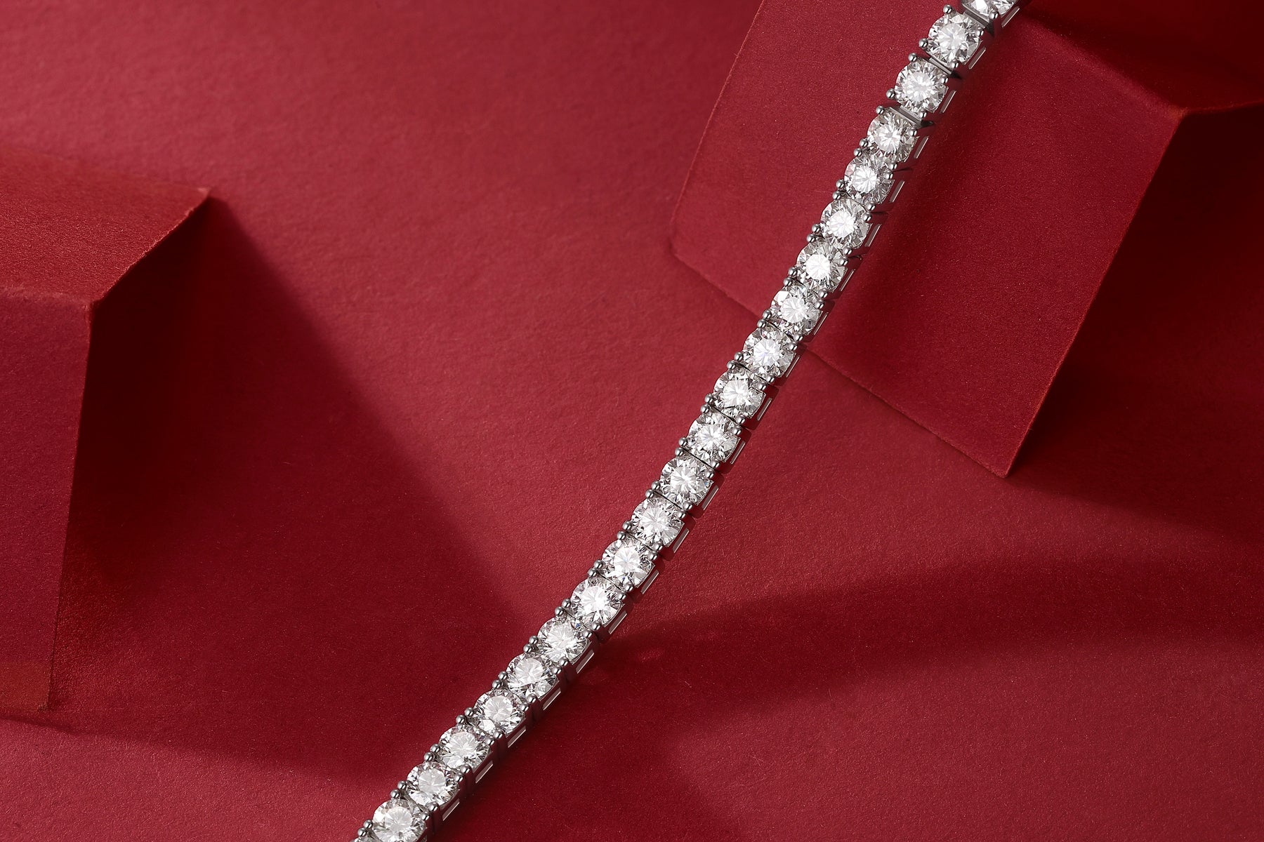 Gravitation Round Cut Moissanite Tennis Bracelet | 925 Sterling Silver