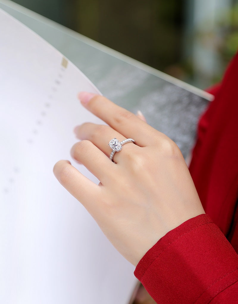 Cinderella Ring | Cushion Halo Moissanite Ring