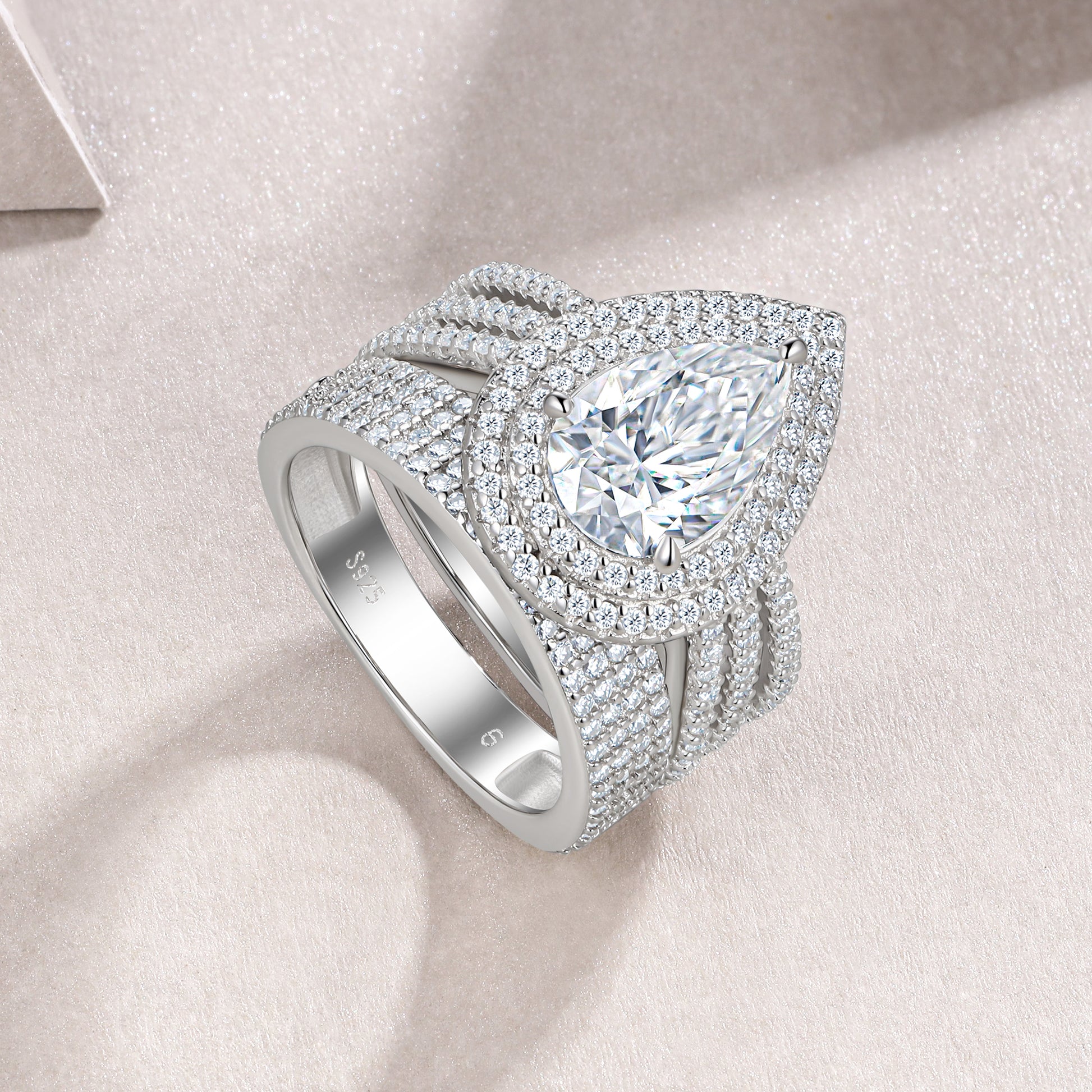 Seraphina Ring | Pear Halo Pave Ring
