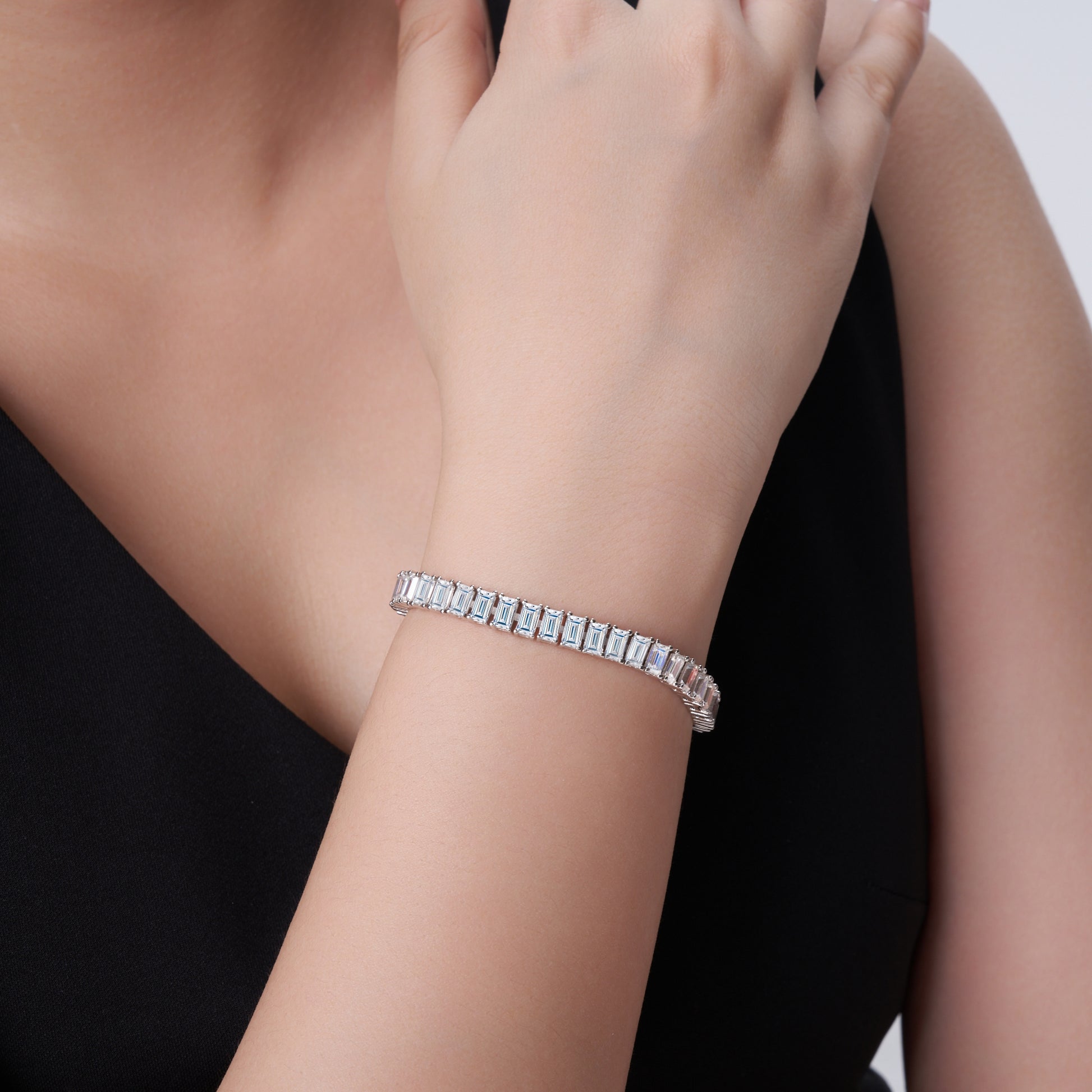 Aria Bracelet | 925 Sterling Silver, Emerald-Cut Tennis Bracelet