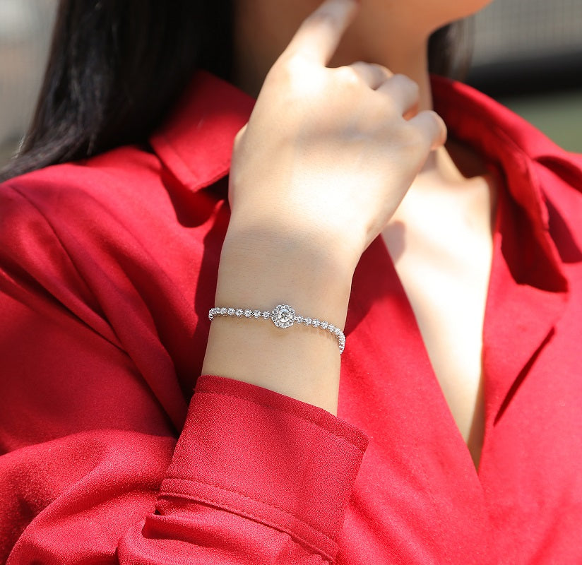 Bridge of Magpies Bow Bracelet | Round Cut Moissanite, 925 Sterling Silver
