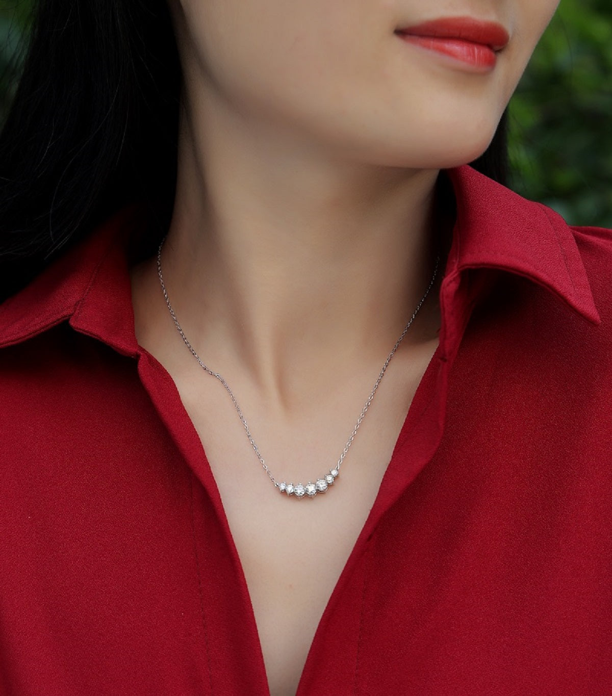 Curved Arc Prong-Set Round Moissanite Necklace