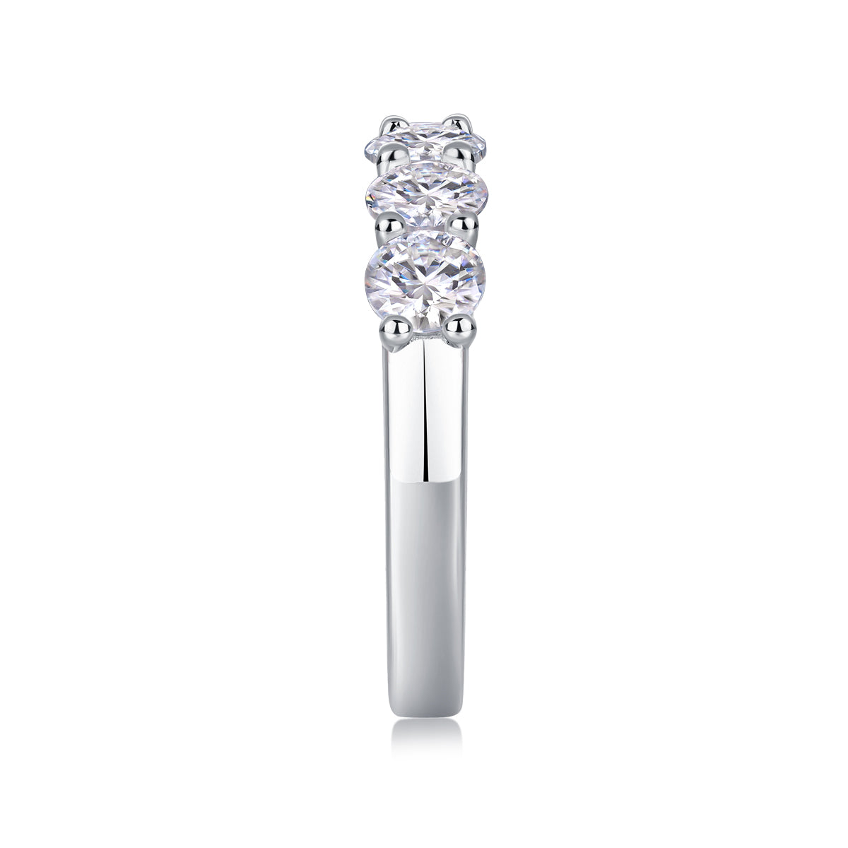 Melody Ring | Five-Stone Round Moissanite Band