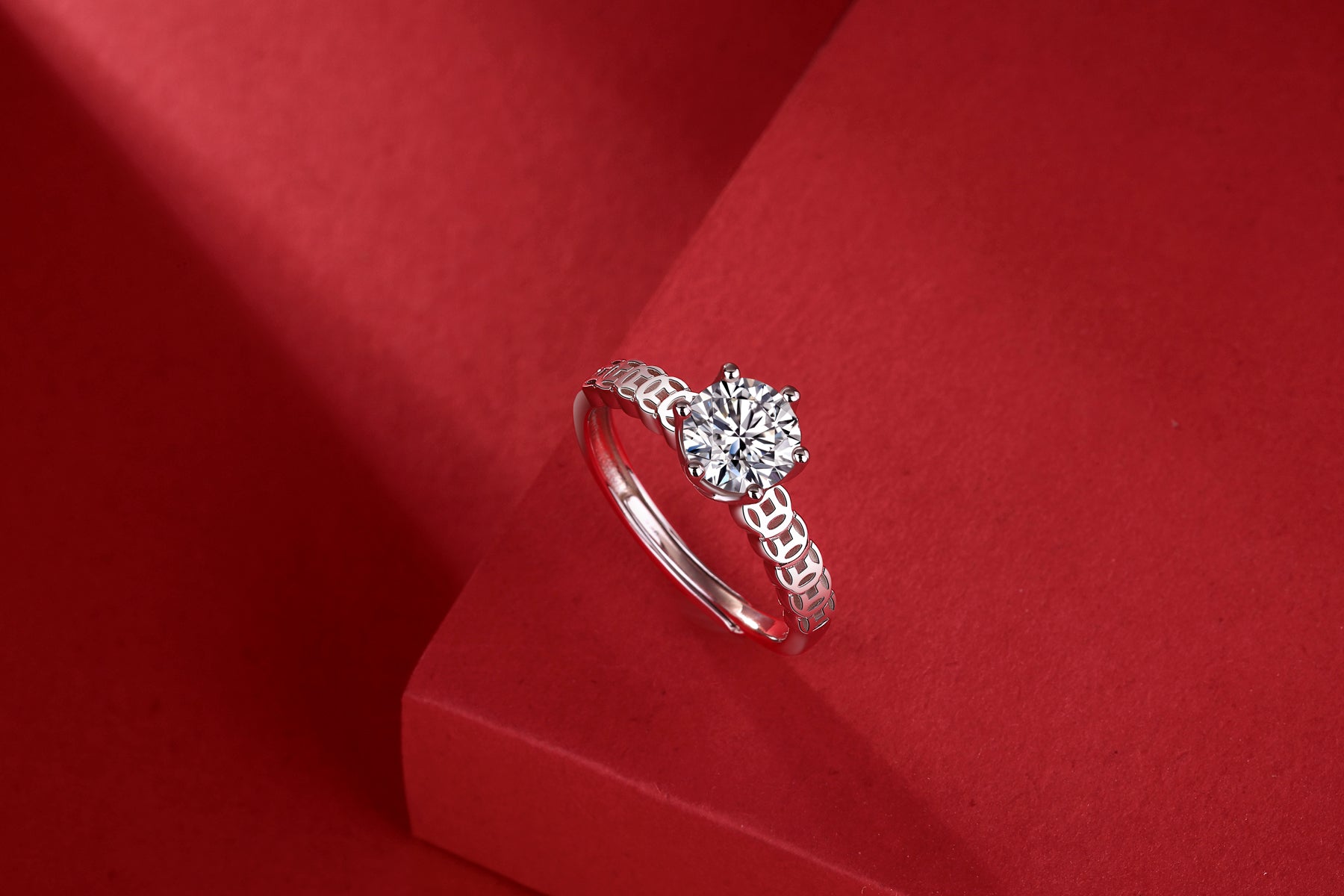 Fortuna Vine Ring