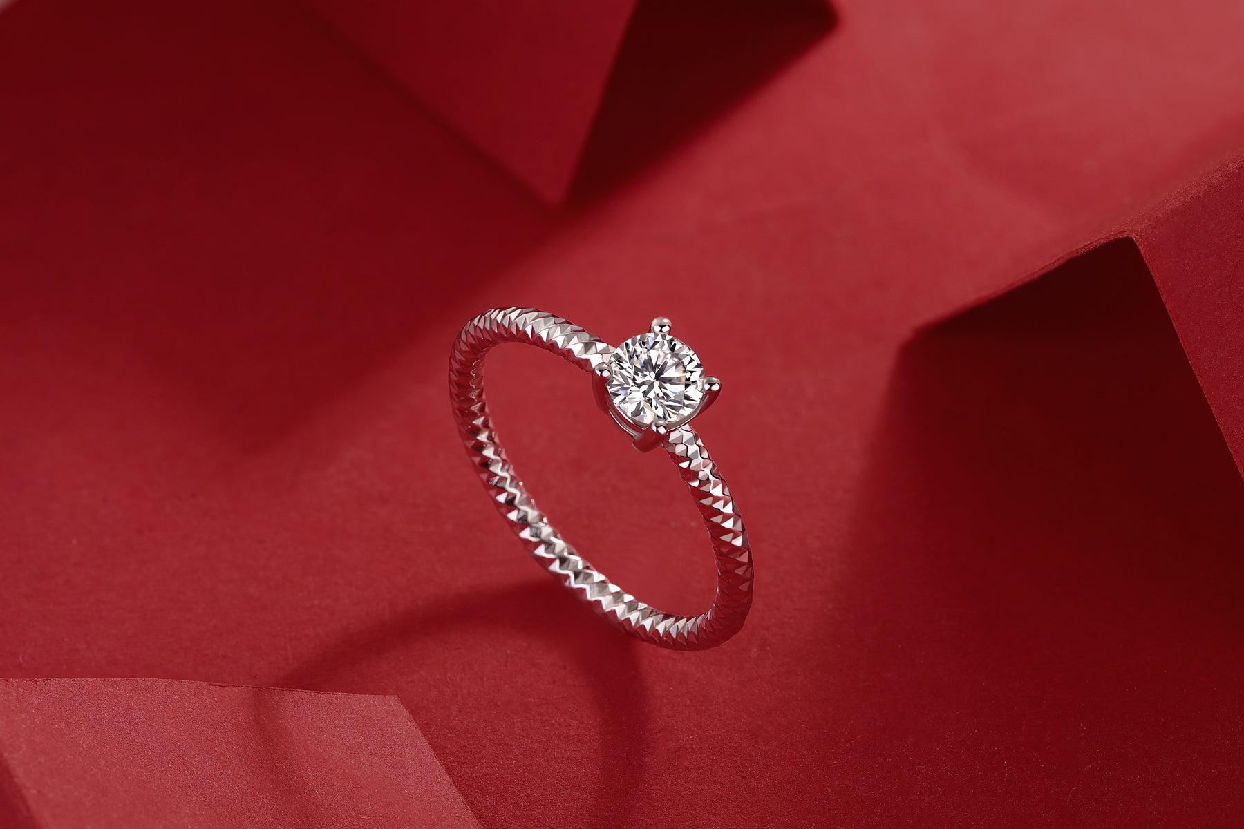 Bond Textured Ring