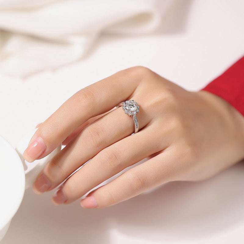 Snow Queen Ring | Floral Halo Moissanite Ring